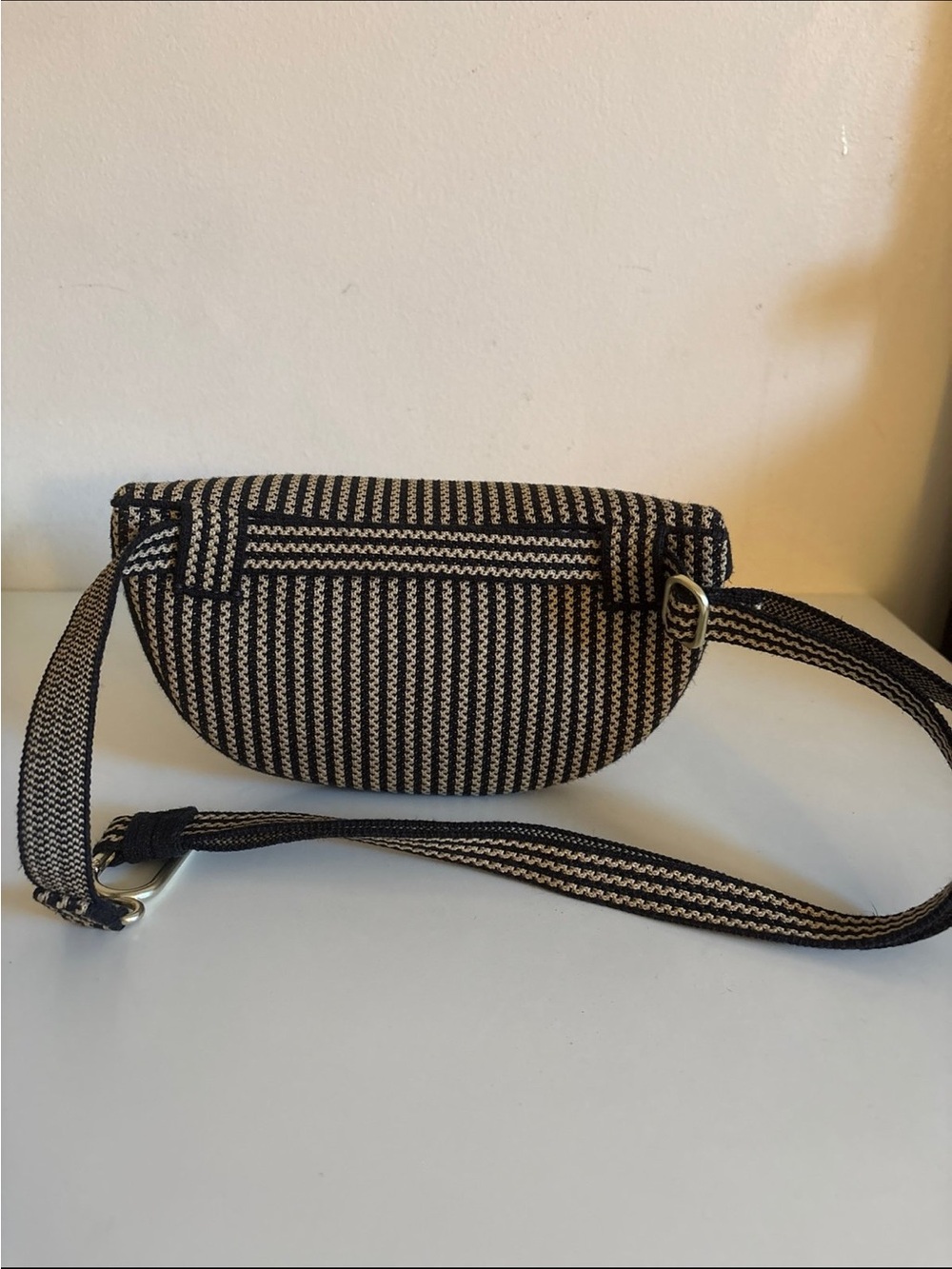 Rothy’s Black and Beige Woven Crossbody Belt Bag - Women's Stylish Everyday Bag - Picture 5 of 10